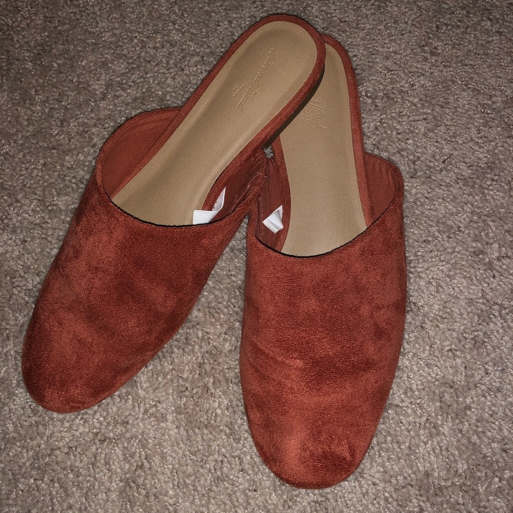 Universal Thread Brooklyn Backless Mules